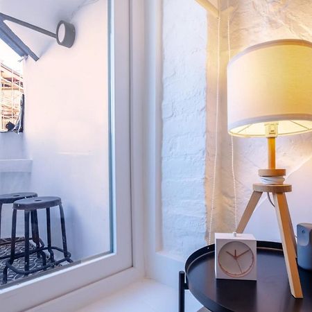 イスタンブールVibrant Flat 5 Minutes Walk To Istiklal In Beyogluアパートメント エクステリア 写真