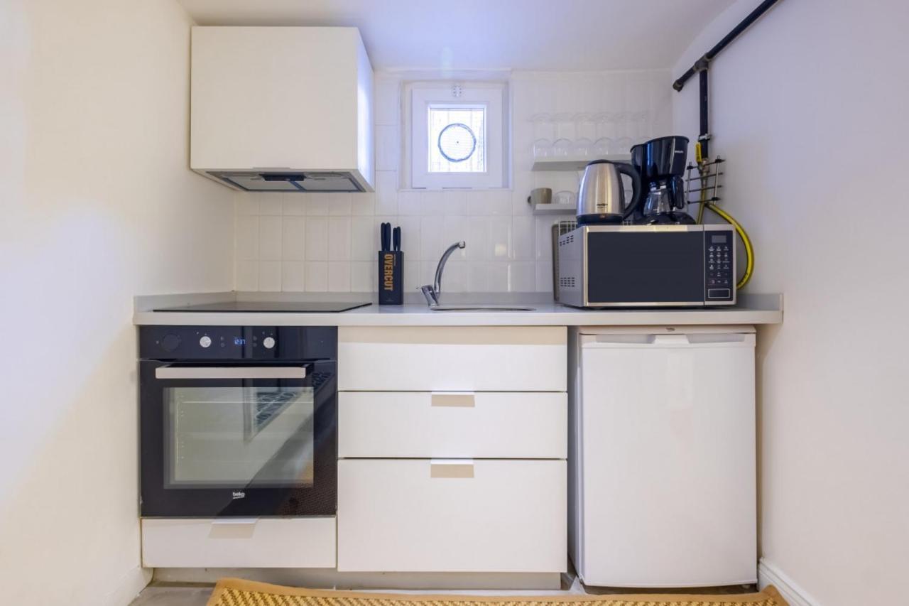 イスタンブールVibrant Flat 5 Minutes Walk To Istiklal In Beyogluアパートメント エクステリア 写真