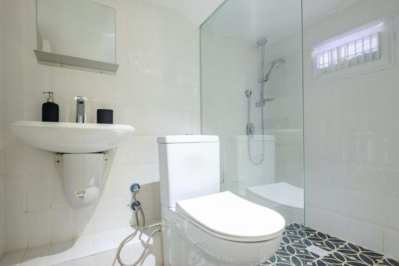イスタンブールVibrant Flat 5 Minutes Walk To Istiklal In Beyogluアパートメント エクステリア 写真